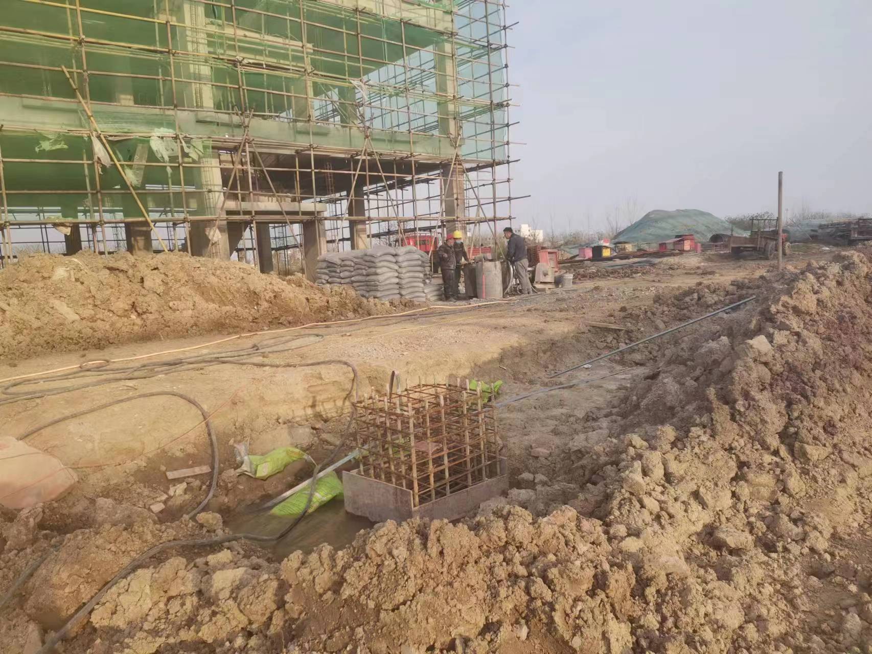 普宁当桥梁出现裂缝的时候应该及时加固修补